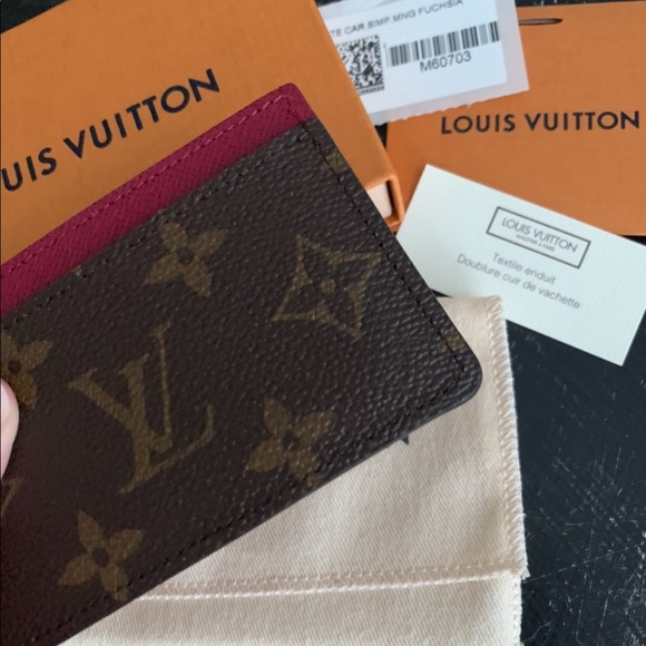 COPY - Louis Vuitton Card Holder - Picture 6 of 10